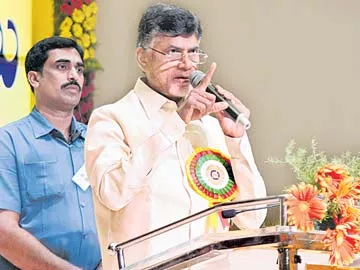 స్త్రీ పురుష సమానత్వం కోసం పోరాటం - Sakshi