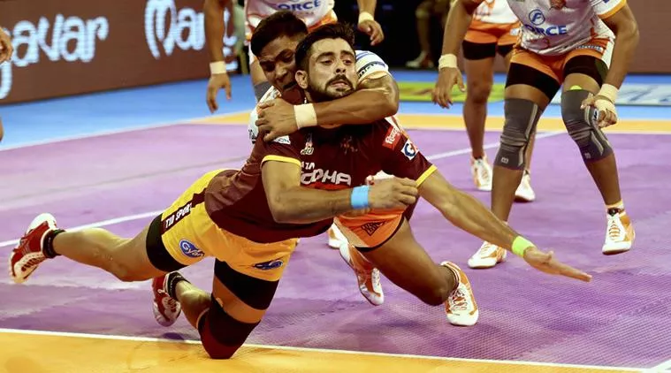 Puneri Paltan narrowly beat UP Yoddha 34-33