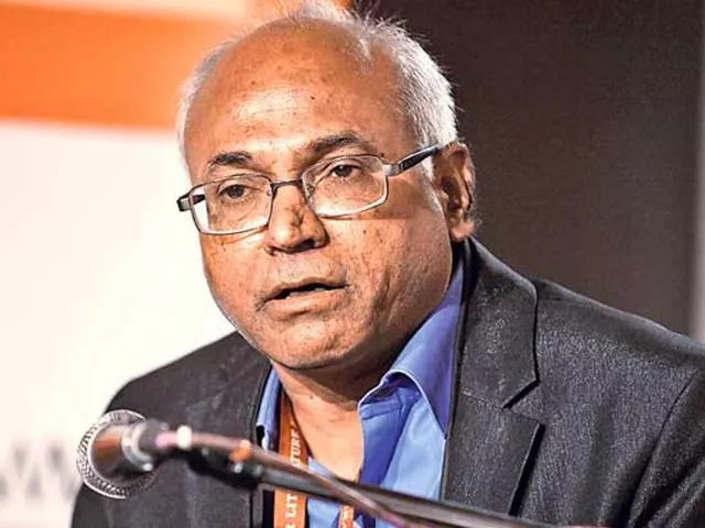 Maoist party given support to the kancha ilaiah