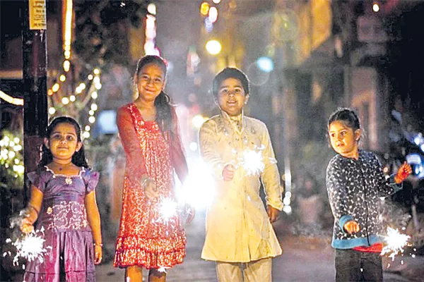 aakar patel write about diwali