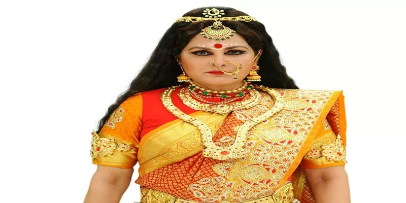 Jayaprada becomes Suvarna Sundari