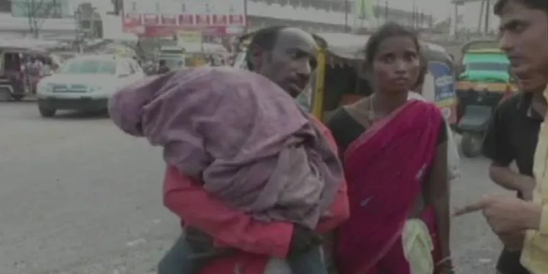 Bihar shame: Man walks 2 km with daughter's body who died at AIIMS 