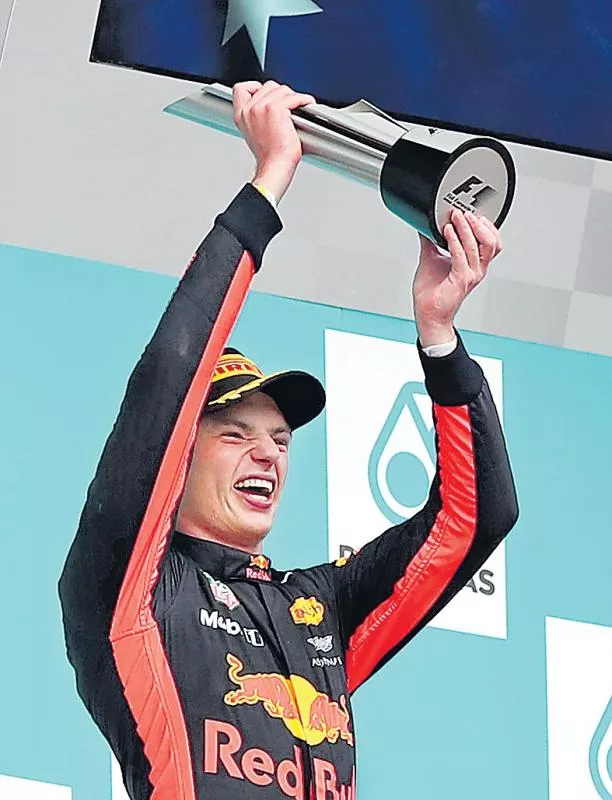 Max Verstappen wins Malaysian Grand Prix 