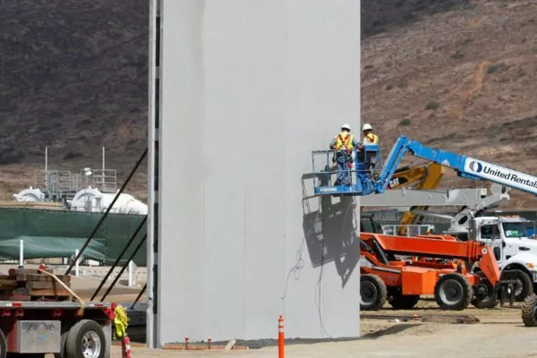 Prototypes for USA-Mexican Border Wall Completed - Sakshi