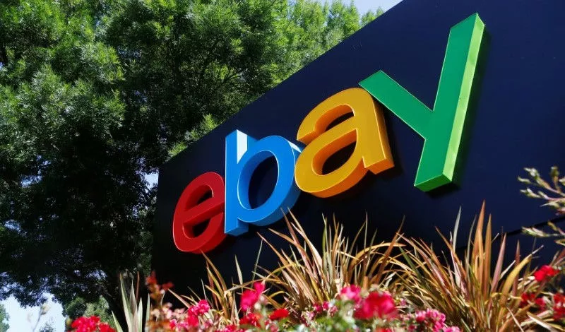 eBay Acquires 5.4 Percent Stake in Flipkart   - Sakshi