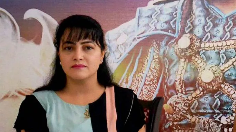 Gurmeet Ram Rahim's adopted daughter Honeypreet arrested