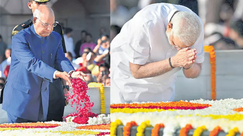 Kovindh and Modi tribute to the Mahatma gandhi - Sakshi