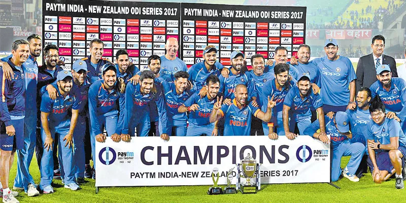 India vs New Zealand, 3rd ODI, highlights: IND beat NZ by 6 runs, win series 2-1  - Sakshi