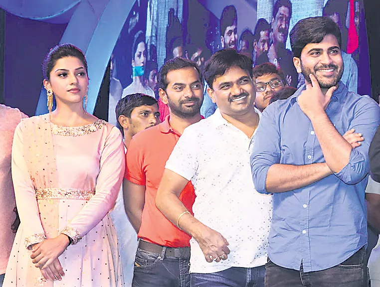 mahanubhavudu success meet