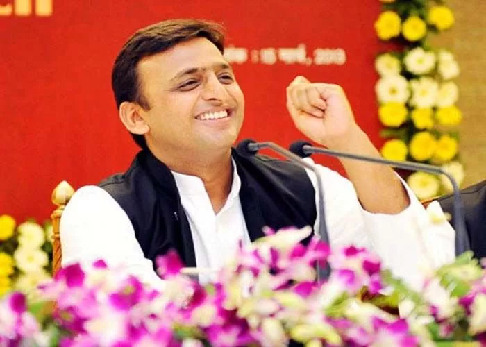 Akhilesh Yadav re-elected as Samajwadi Party chief