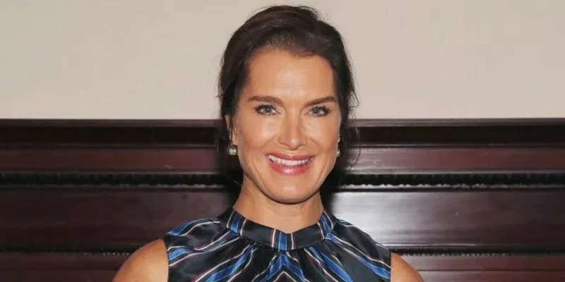 Brooke Shields Reveals The Awkward Pickup Line Donald Trump  - Sakshi