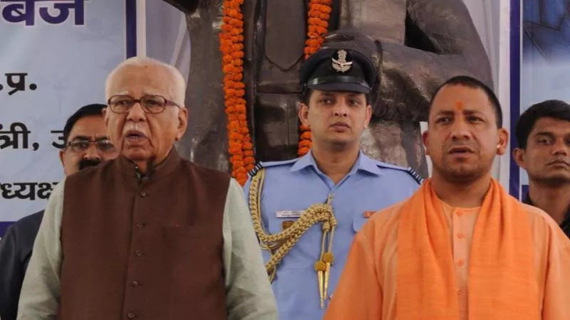 improve law and order in UP: Governor Ram Naik - Sakshi