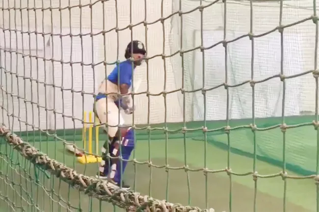  Shikhar Dhawan Practices Hard Ahead of T20I Series