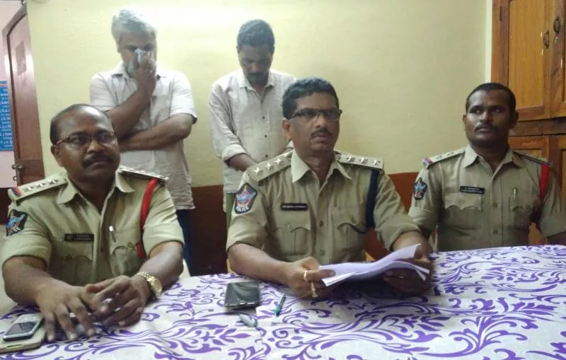 two employees arrested in west godavari