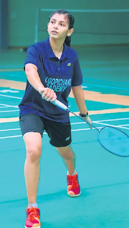 samiya enters final of asia badminton championship