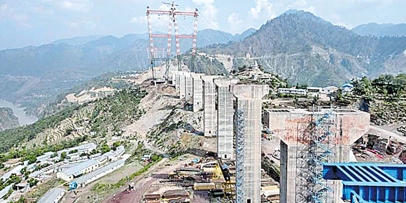 World’s highest rail bridge on Chenab river can stand quakes, blasts - Sakshi