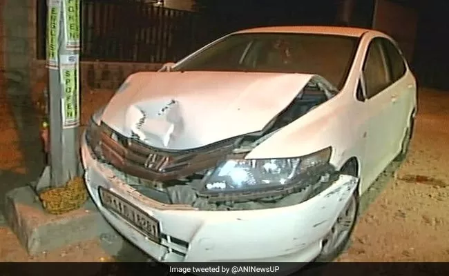 Pregnant Woman Run Over By Reversing Car Near Delhi, Minor Driver Arrested - Sakshi