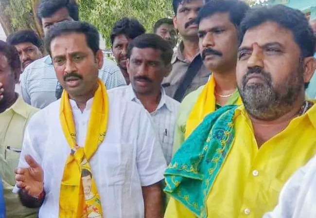 Ex TDP MLA Kandikunta Jailed for DDs forgery case - Sakshi