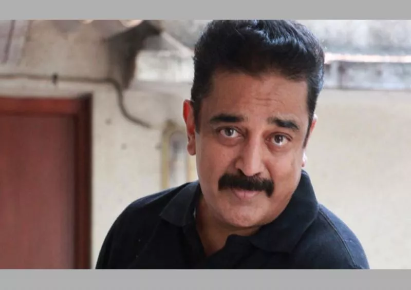 Kamal Haasan Expresses Grief Over Video Of Young Boy Stabbing His Poster - Sakshi