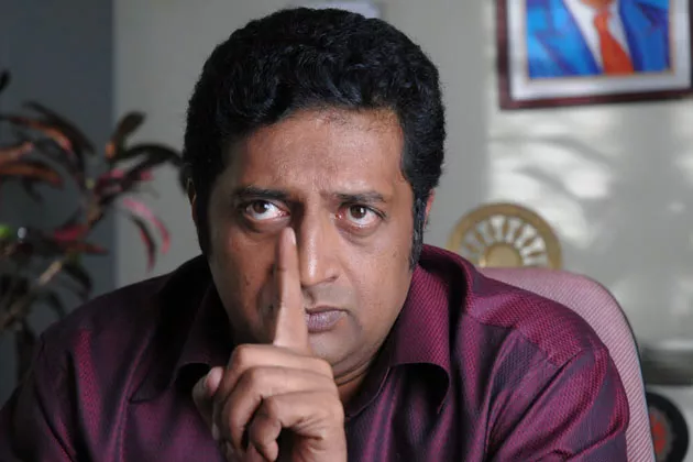 Actor Prakash Raj react on Padmavati movie issue - Sakshi