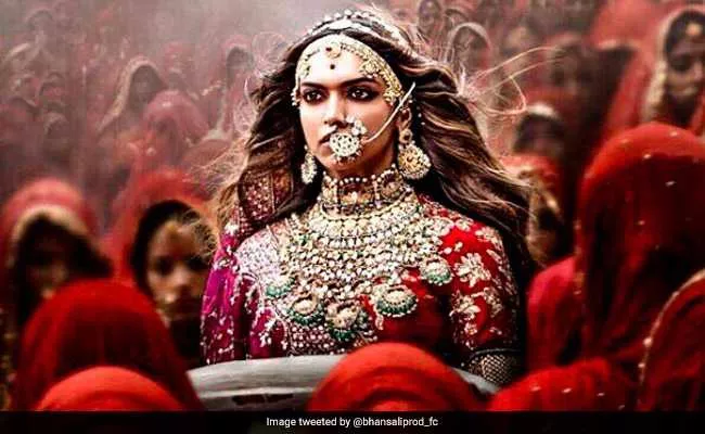 Padmavati Protests Mount, Shabana Azmi Takes On Vasundhara Raje - Sakshi