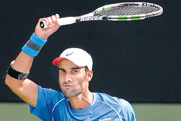 Yuki Bhambri outlasts Ramkumar Ramanathan to win Pune Challenger - Sakshi