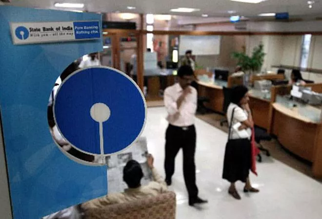 Good news for home, car buyers! SBI slashes interest rates - Sakshi