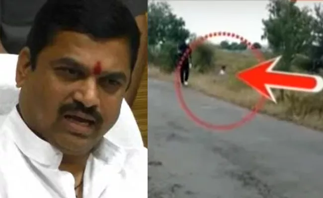 Maharashtra Minister Peeing Publicly - Sakshi - Sakshi - Sakshi - Sakshi