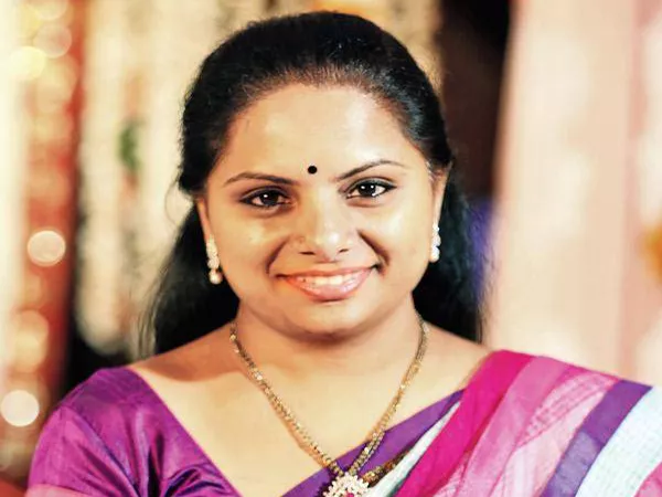 No need to worry of SRSP project farmers, says Kavitha - Sakshi