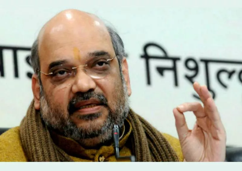 Amit Shah Learning Tamil, Bengali to Convey BJP's 'Achhe Din' Message to Tamil Nadu, West Bengal - Sakshi - Sakshi