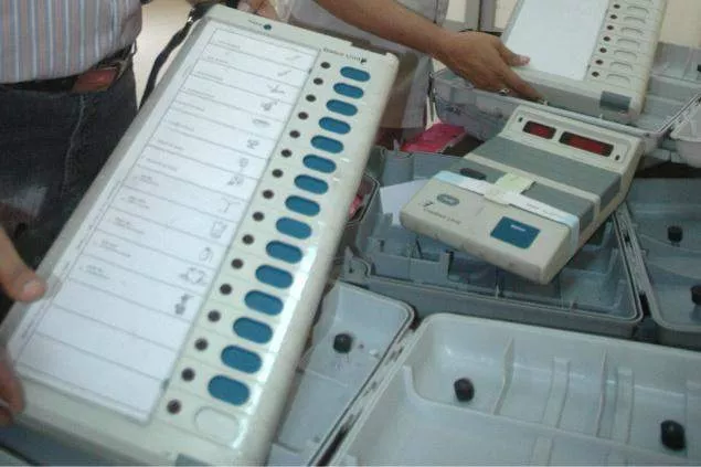 Furore in Meerut after voter presses BSP on EVM, vote goes to BJP - Sakshi