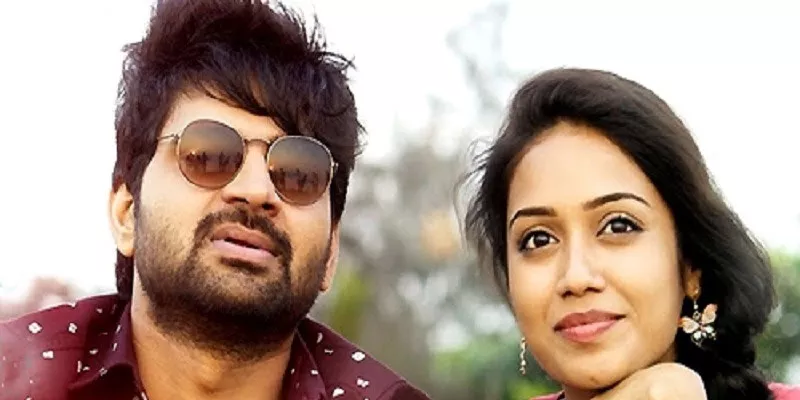 Mental Madhilo movie review: Love trumps confusion in Vivek Athreya's sparkling debut - Sakshi