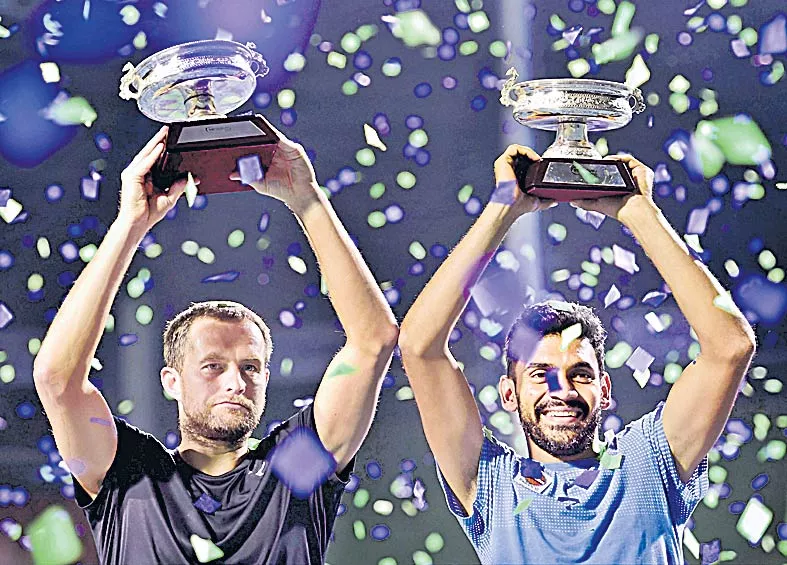 Bengaluru Open: Divij Sharan wins his second Challenger title of the season - Sakshi