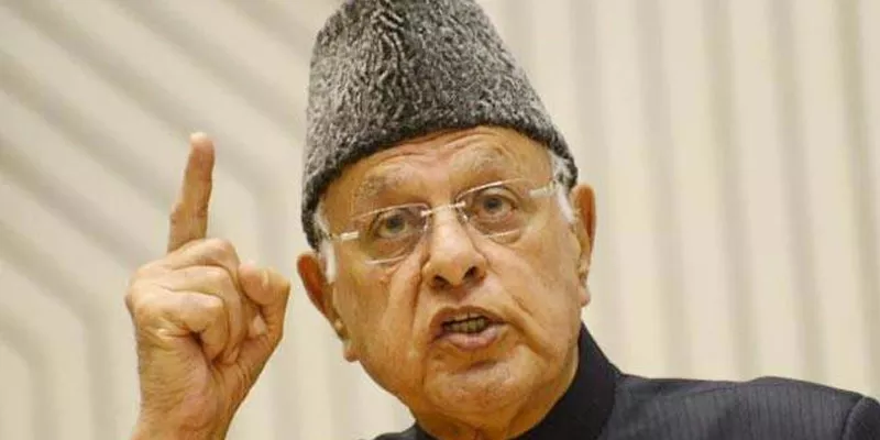 Hoist national flag in Lal Chowk before PoK: Farooq to Centre - Sakshi