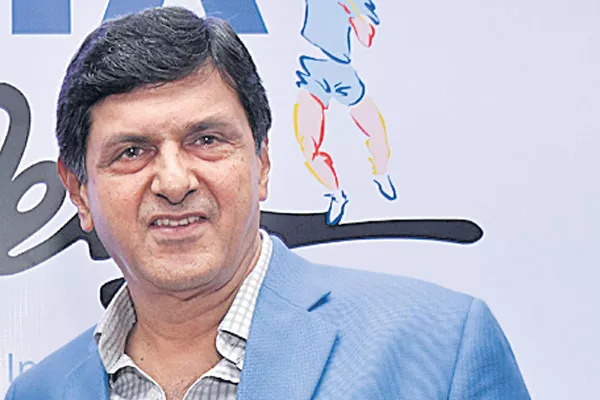 India needs coach education program: Prakash Padukone - Sakshi