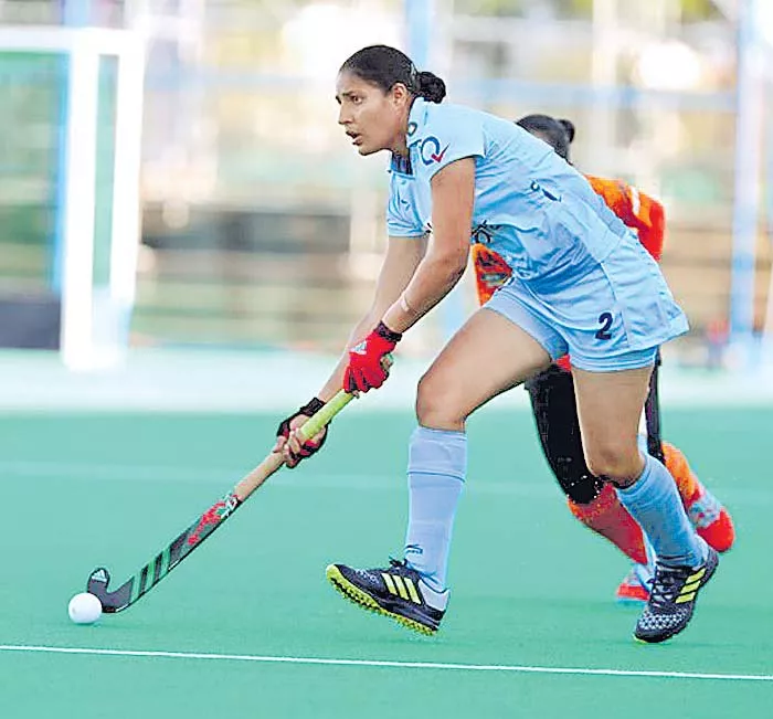 Gurjit hat-trick: India in semis - Sakshi