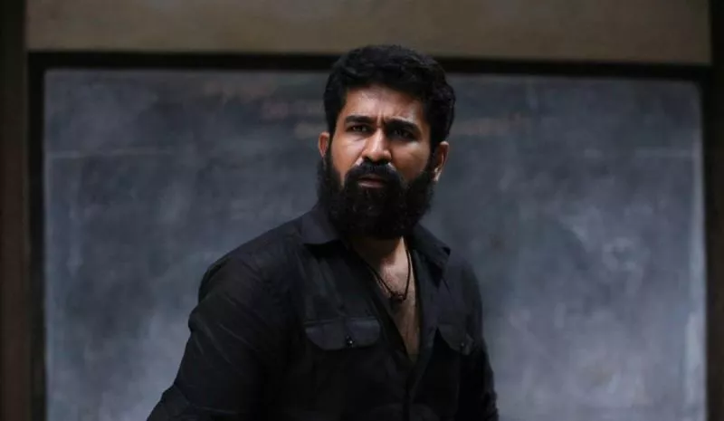 Vijay Antony acts in Annadurai movie - Sakshi