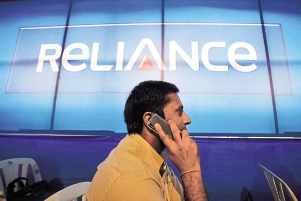 Reliance Communications To Shut Voice Call Service - Sakshi