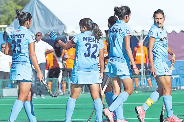 In-form India favourites to win Asia Cup fina - Sakshi