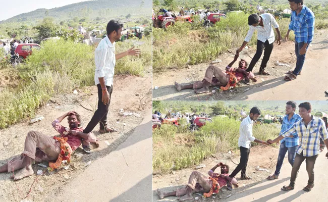  beggar hulchul in jayashankar bhupalpally district - Sakshi