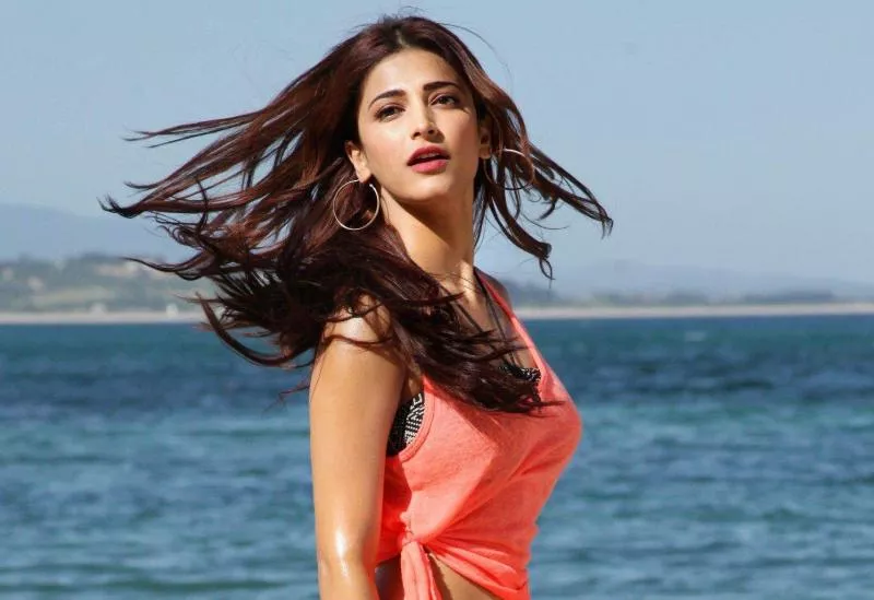  shruti Hassan will become a pop singer  - Sakshi