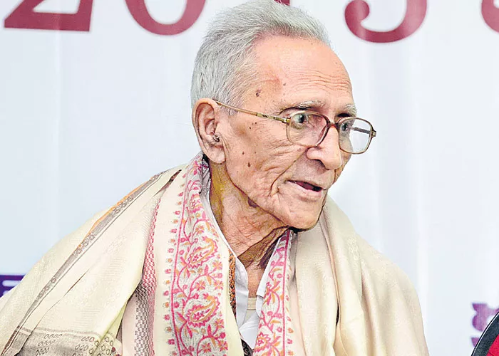 Katti Padmarao writes on Cultural activist C. Varahala Rao - Sakshi