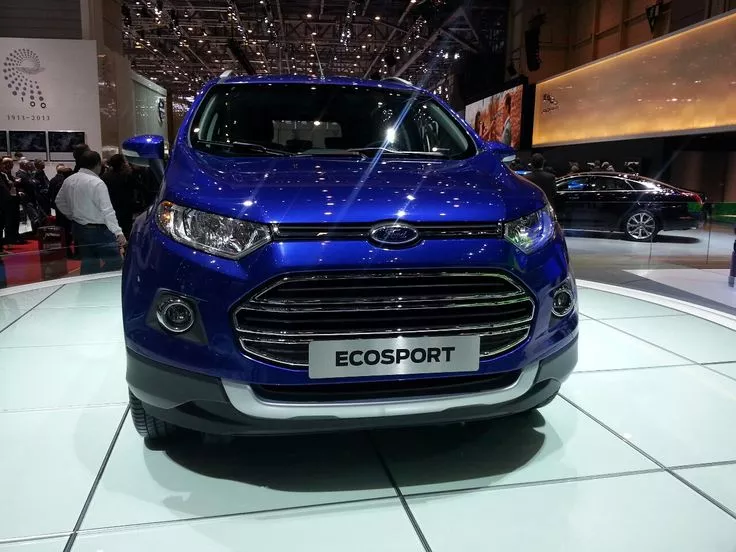 Ford launches new EcoSport priced between Rs 7.31-10.99 lakh  - Sakshi