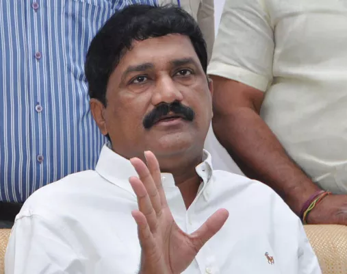 minister ganta comments on students suicide - Sakshi