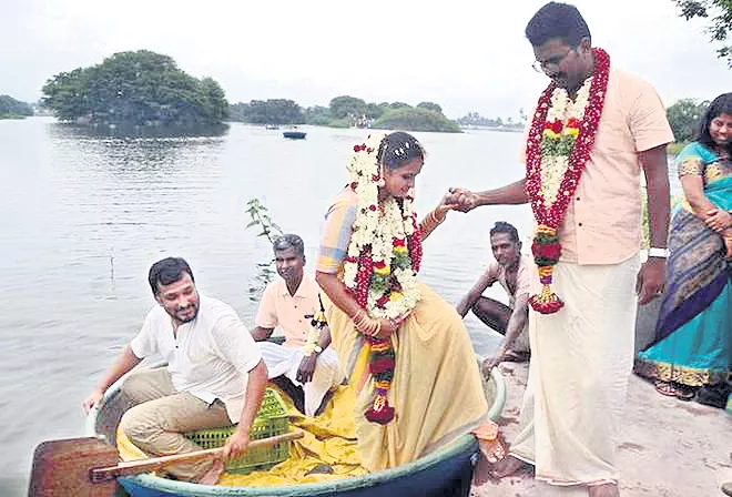 Nature lovers Married in selam  - Sakshi