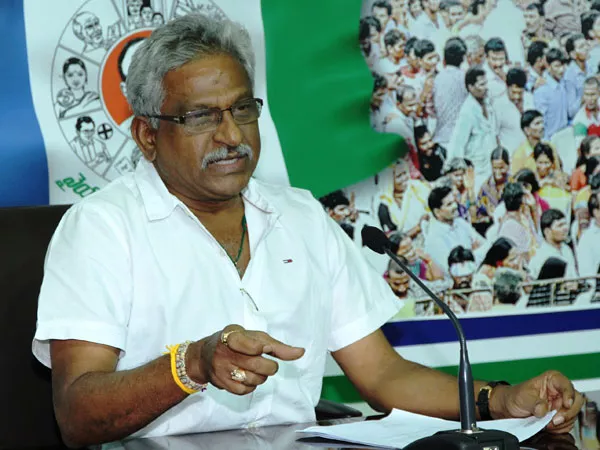 MP YV Subba Reddy criticize the CM Chandrababu Naidu - Sakshi