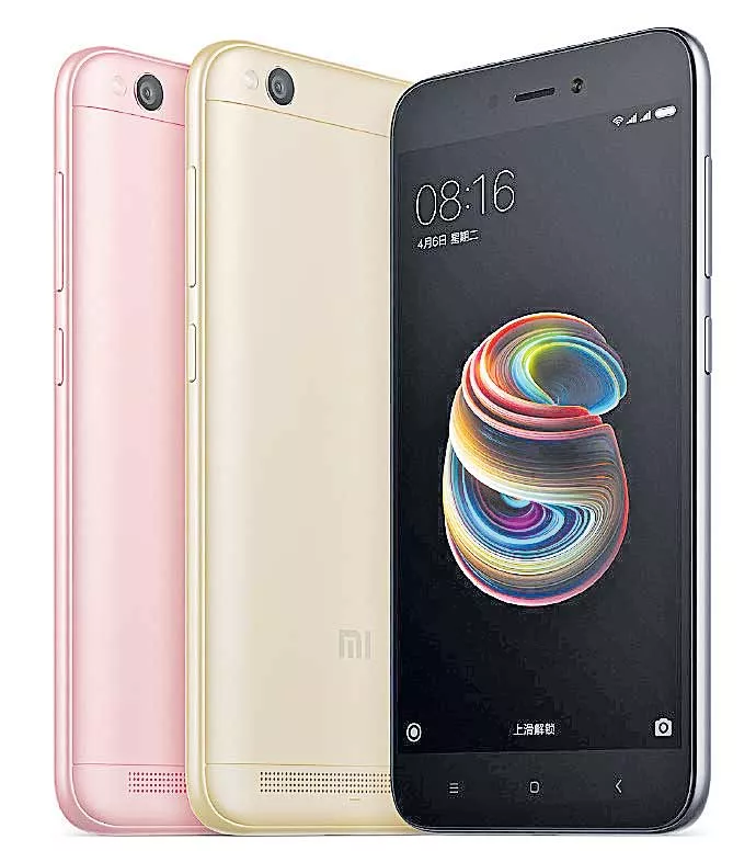 Rs 4,999 ka „Xiaomi smartphone - Sakshi