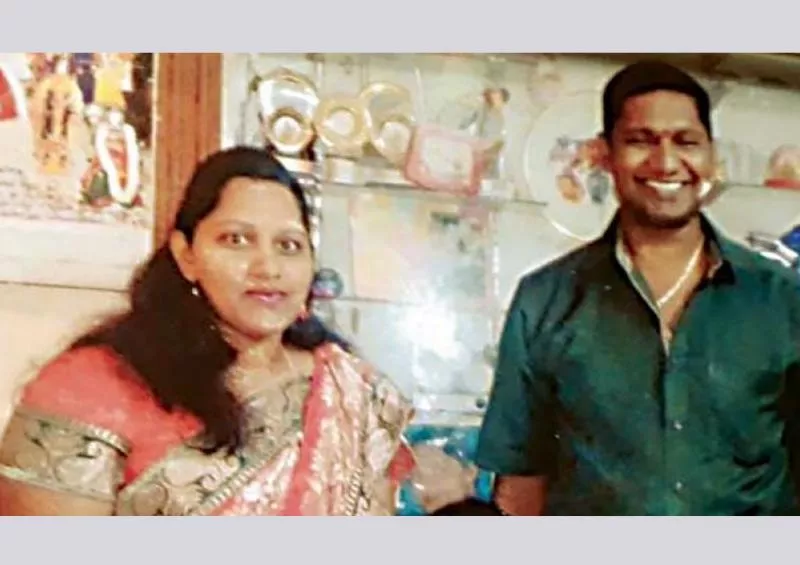 Husband Gives 15 Lacs For Supari Killers To Kill His Wife - Sakshi