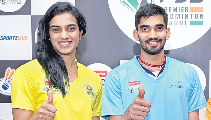 PV Sindhu revelling in pressure ahead of Dubai Super Series Finals - Sakshi