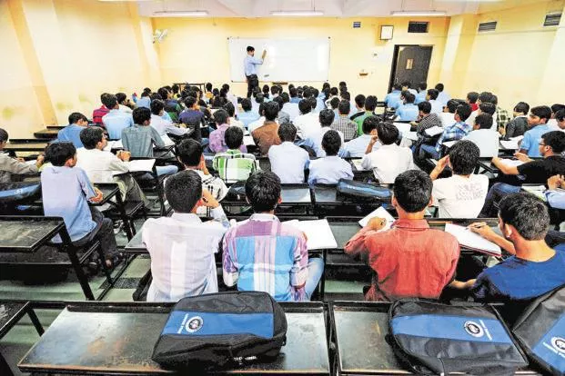 Changes in the timetable tenth examinations - Sakshi